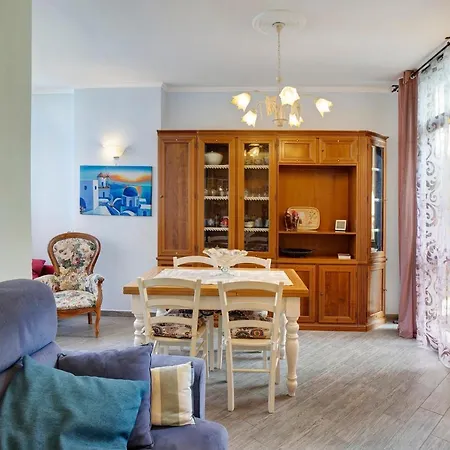 Appartement Casa Laura Elena San Bartolomeo Al Mare