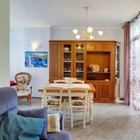 Casa Laura Elena Appartement