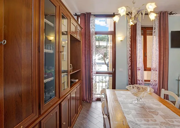Casa Laura Elena Appartement *